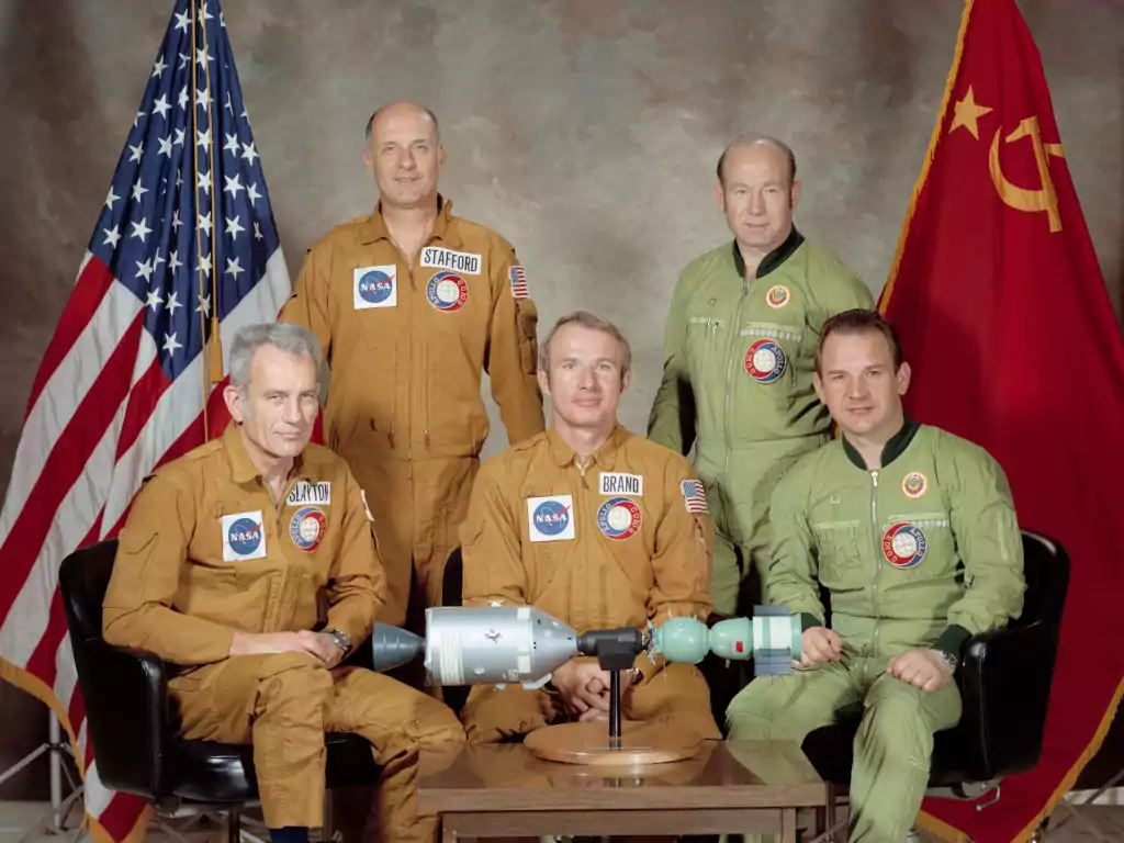 Space diplomacy balances competition, promotes cooperation and protects interests in outer space via treaties, initiatives and diverse interest understanding. /articles/balancing-competition-space-diplomacy/pic.webp
